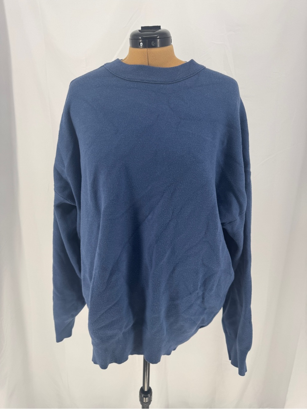 Zara Men's Crewneck Sweater in Deep Blue 0129